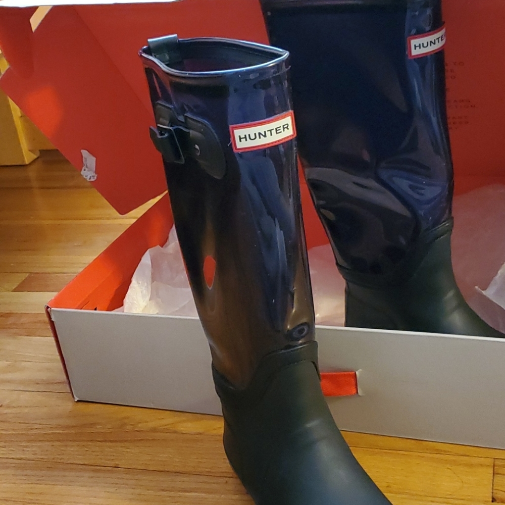 Hunter Boots - Picture 2 of 5